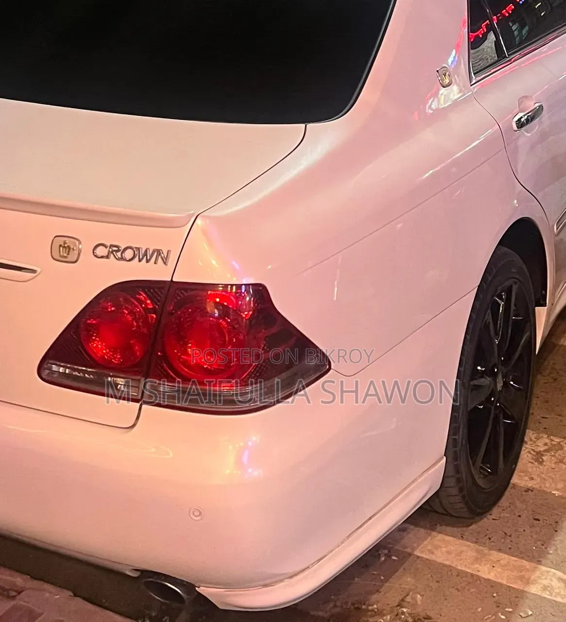Toyota Crown Royale 2005 Pearl