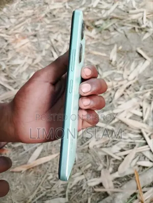 Vivo Y03t 128 GB