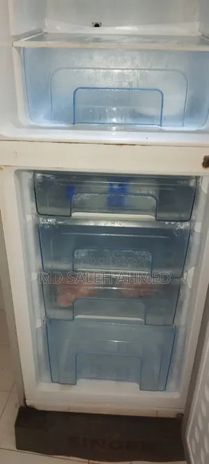 Singer 220 Liter Fridge for Sale