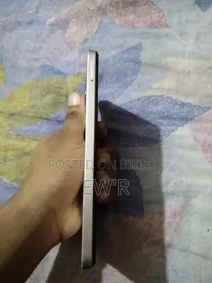Realme C75x 128 GB Bronze