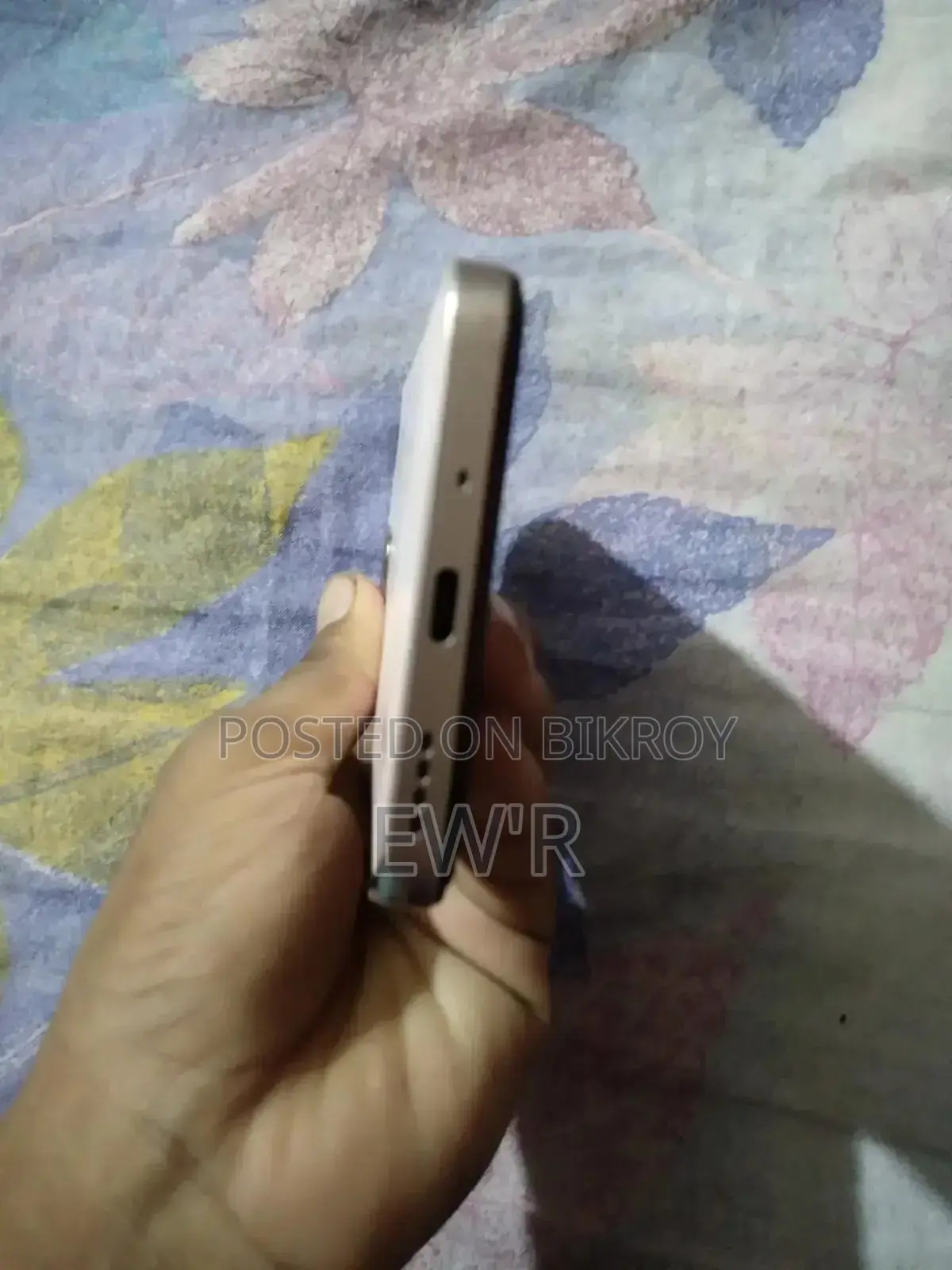 Realme C75x 128 GB Bronze