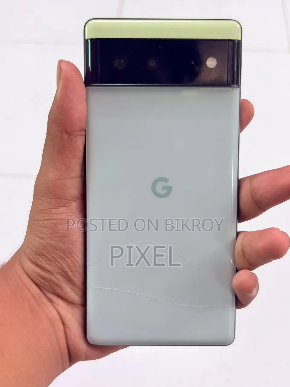 EL A8 8 GB White