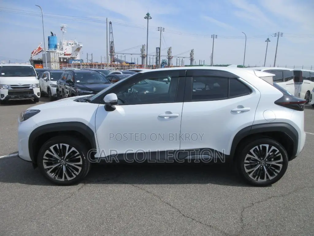 Toyota Yaris Cross 2022 Pearl