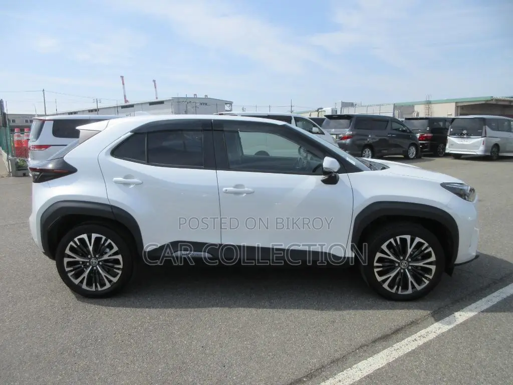 Toyota Yaris Cross 2022 Pearl