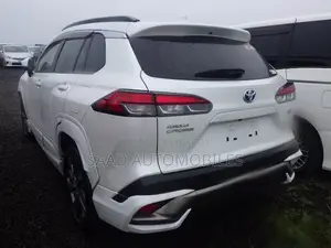 Toyota Corolla Cross 2023 Pearl