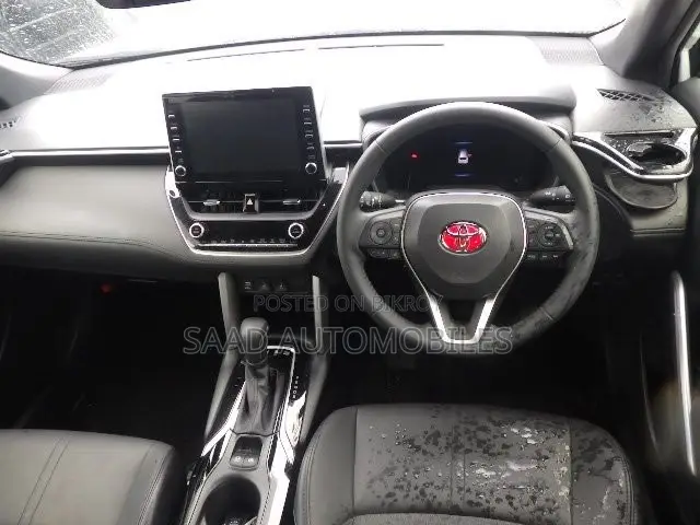 Toyota Corolla Cross 2023 Pearl