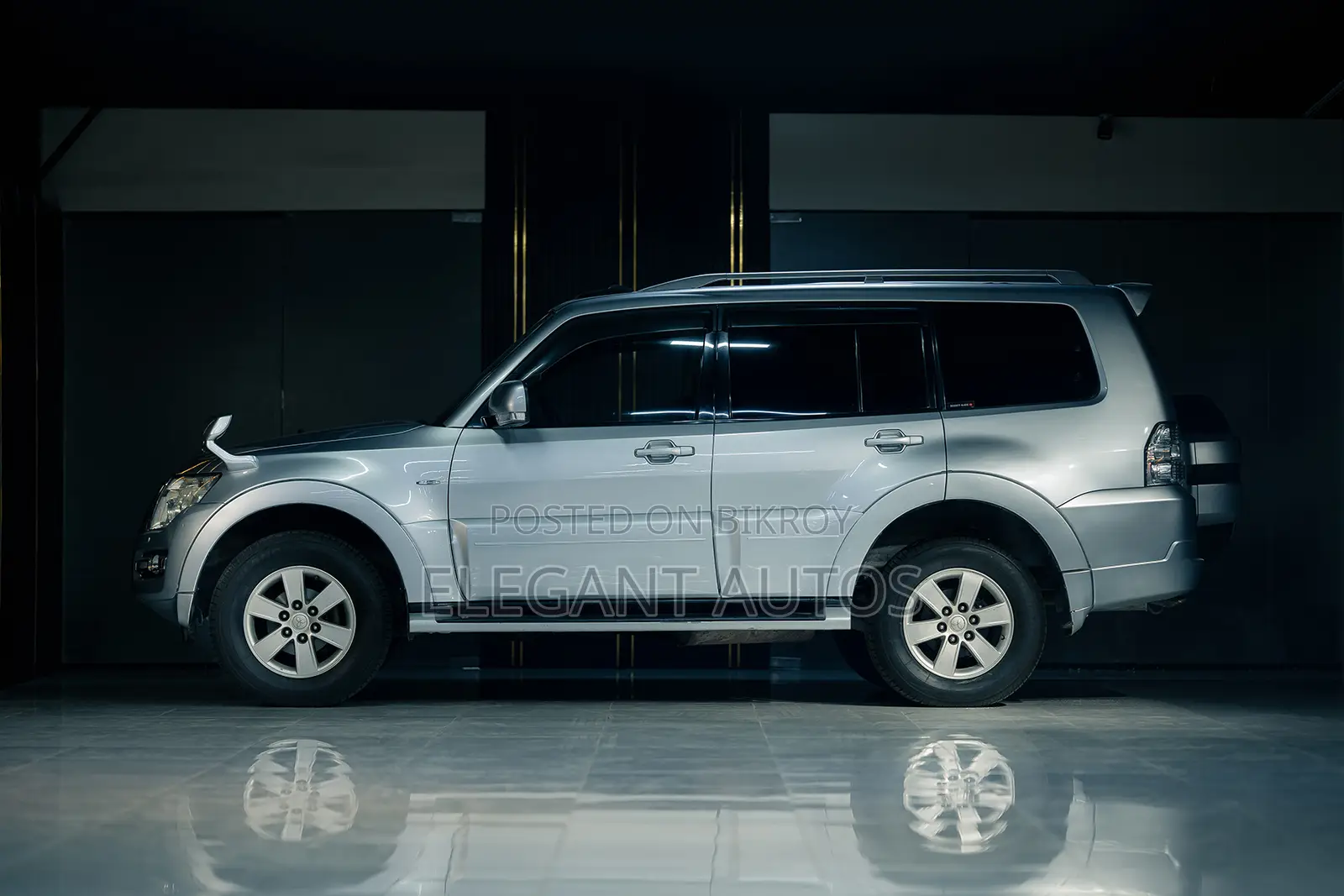 Mitsubishi Pajero Super Exceed 2006 Silver
