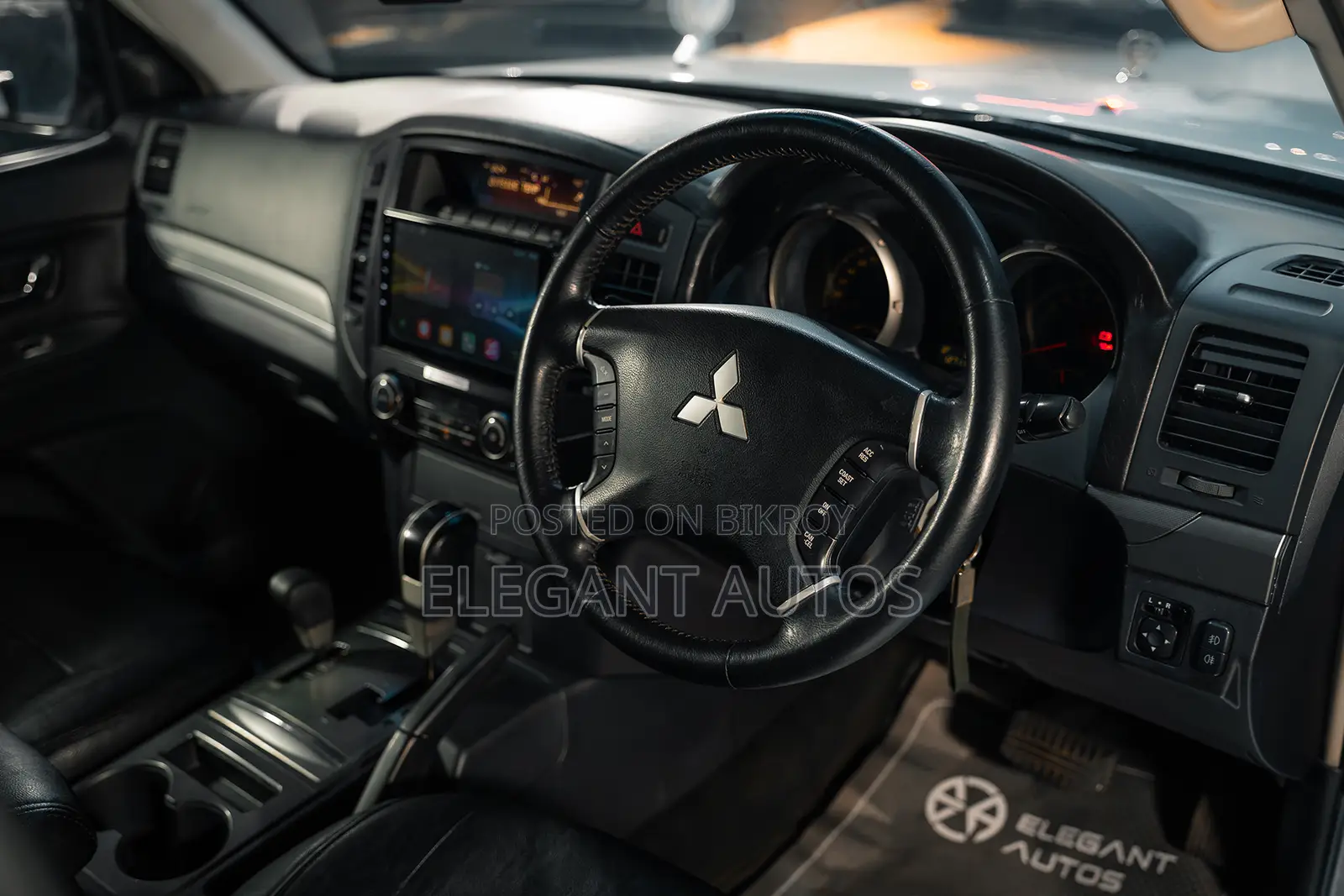 Mitsubishi Pajero Super Exceed 2006 Silver