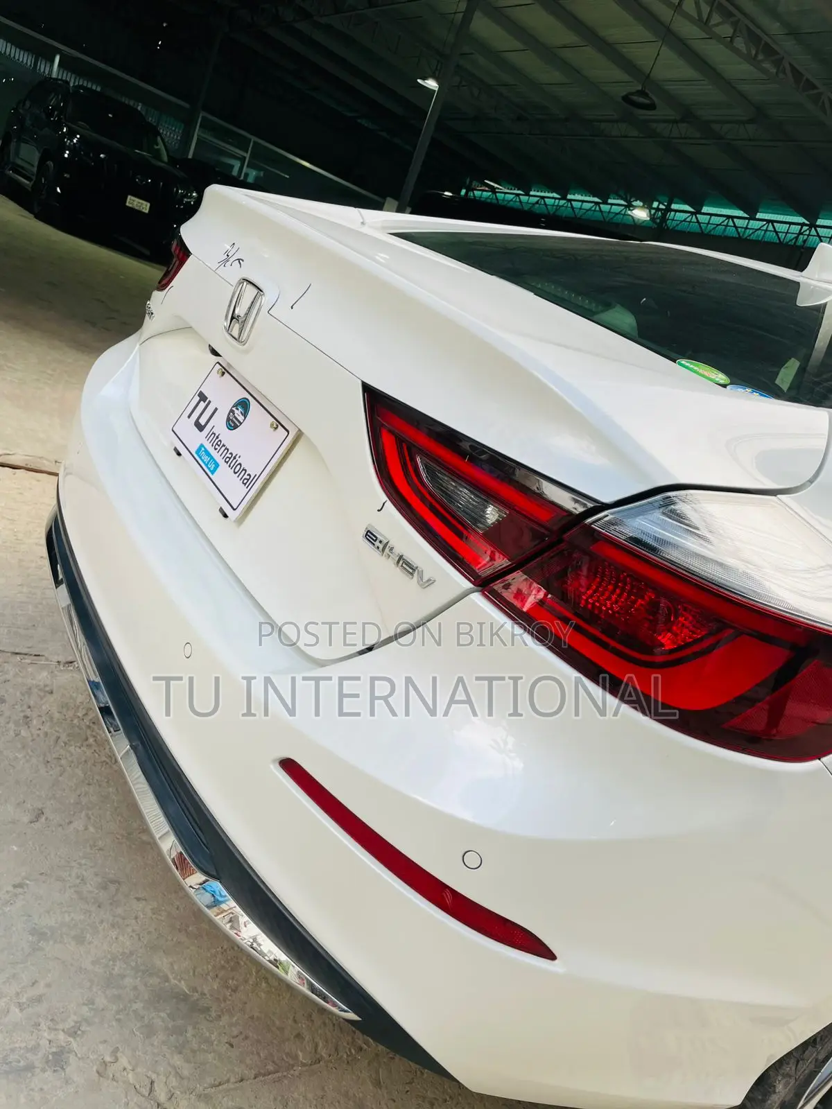 Honda Insight LX 2021 White