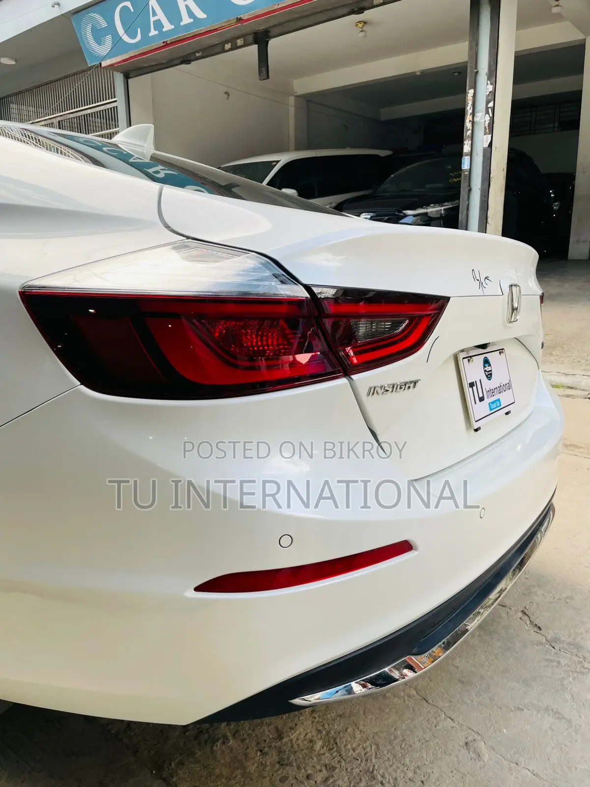 Honda Insight LX 2021 White
