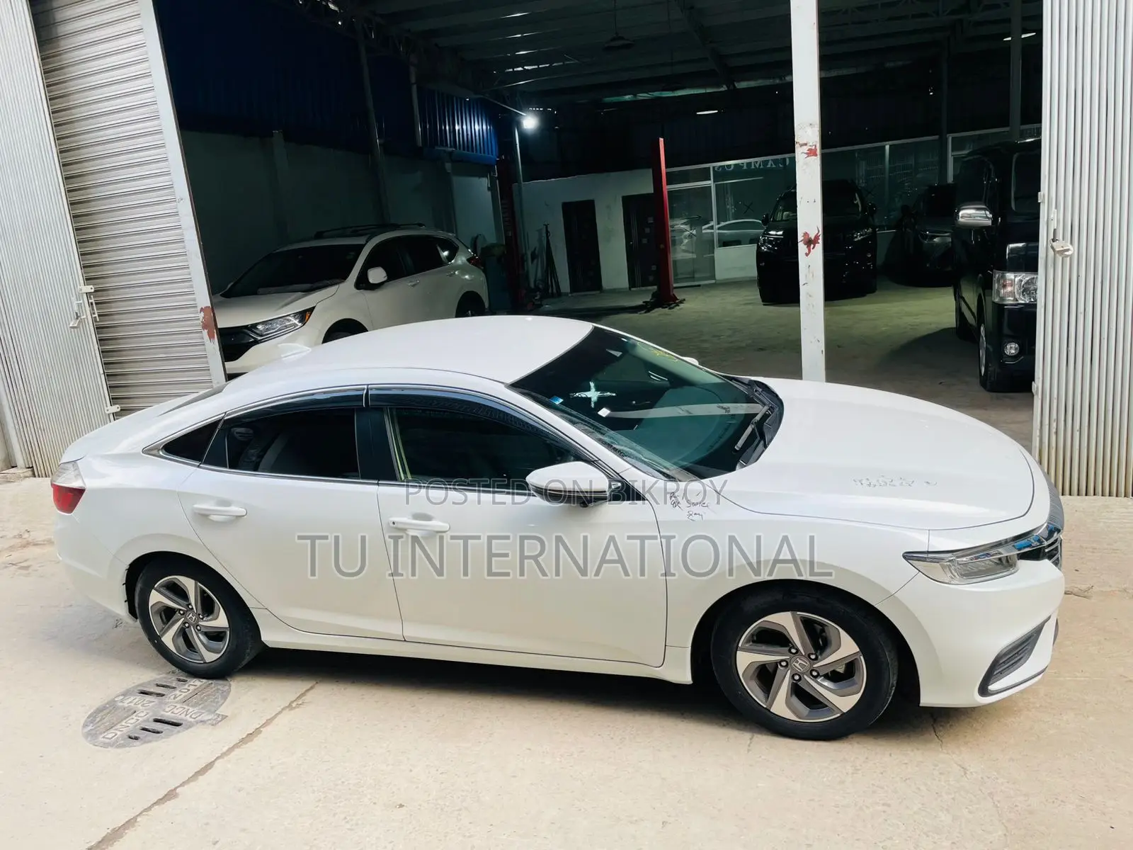 Honda Insight LX 2021 White