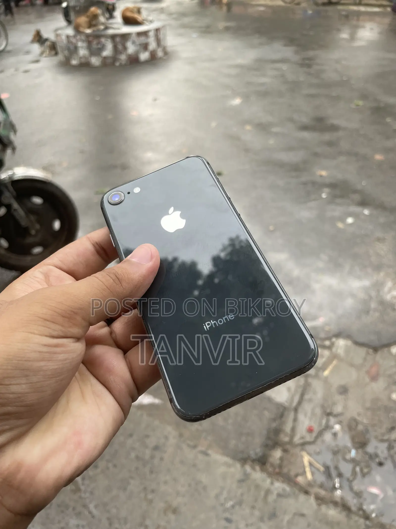 অ্যাপল আইফোন ৮ ১২৮ জিবি কালো