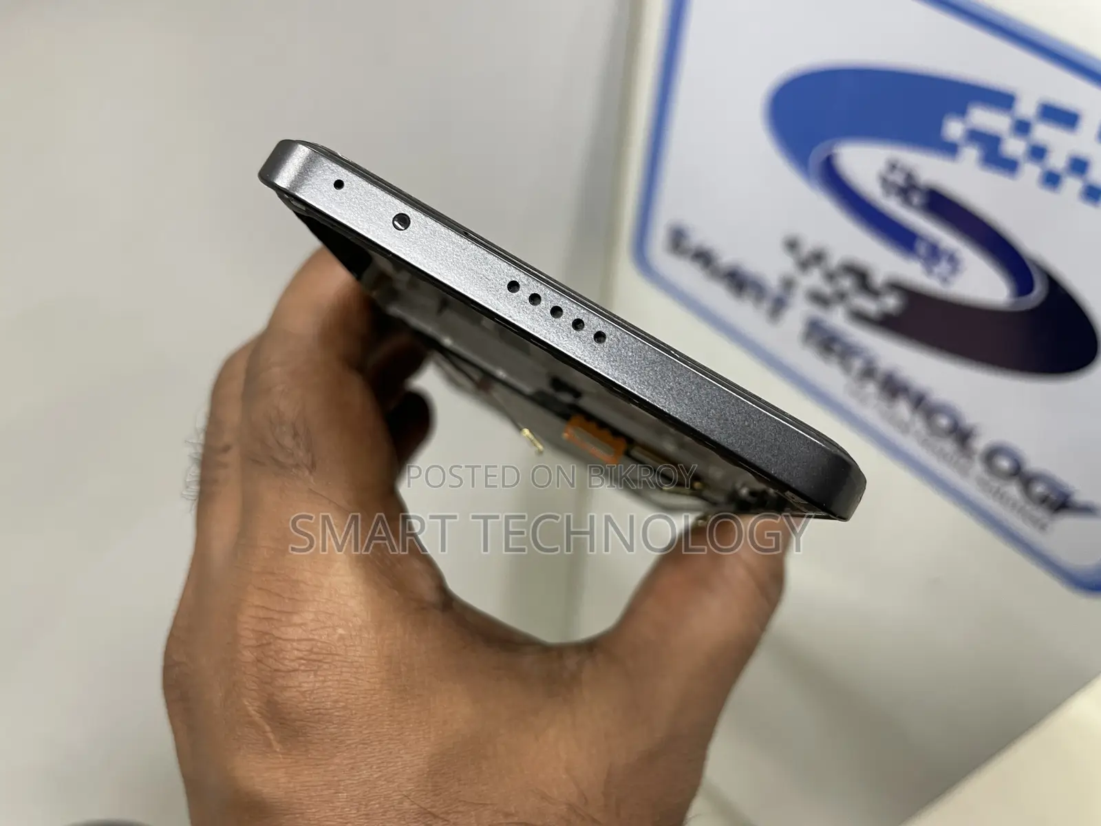 Honor 200 Pro সেট খোলা ডিসপ্লে