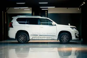 Toyota Land Cruiser Prado 2014 Pearl
