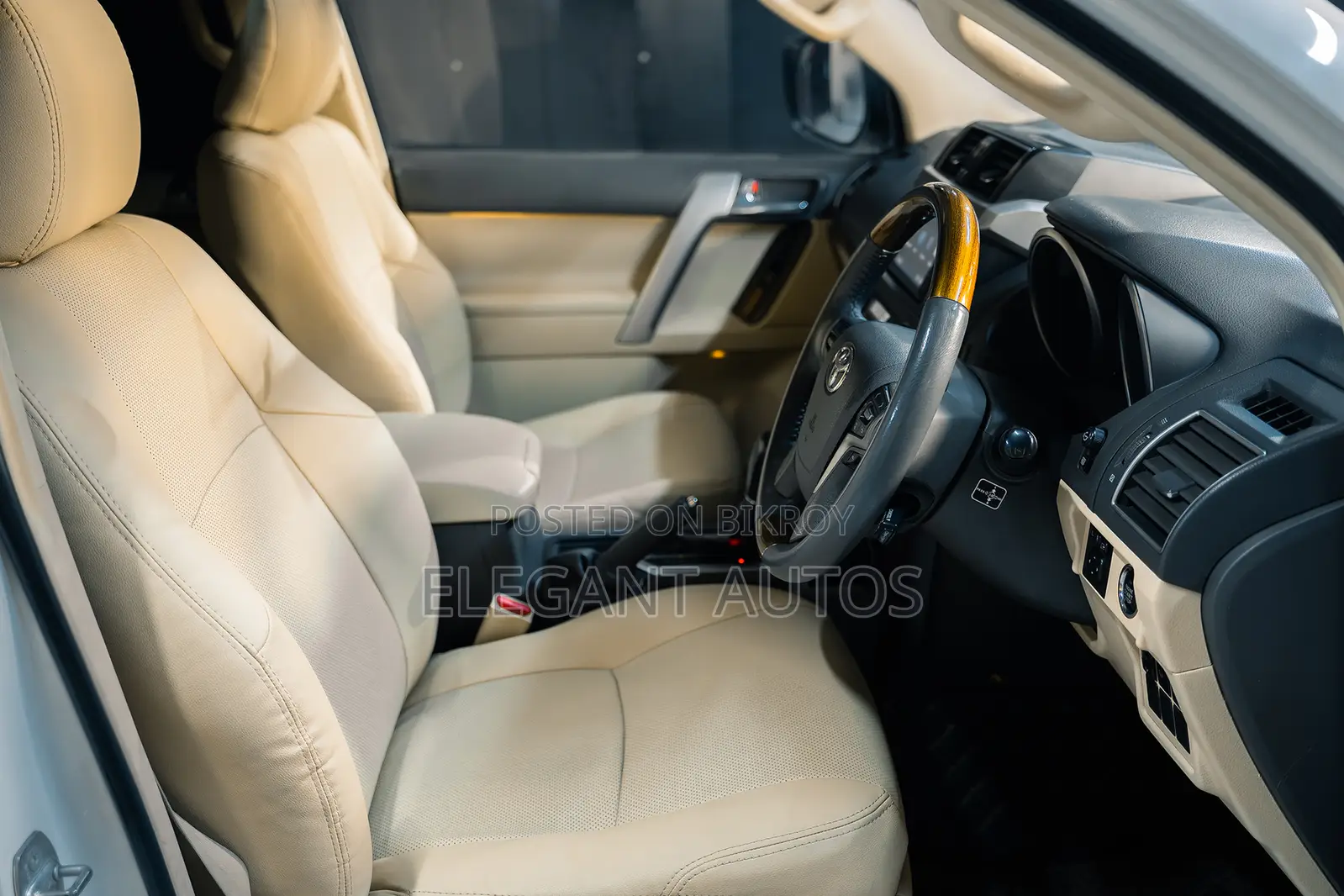 Toyota Land Cruiser Prado 2014 Pearl