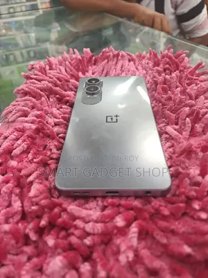 ওয়ানপ্লাস নর্ড সিই৪ লাইট ২৫৬ জিবি কালো