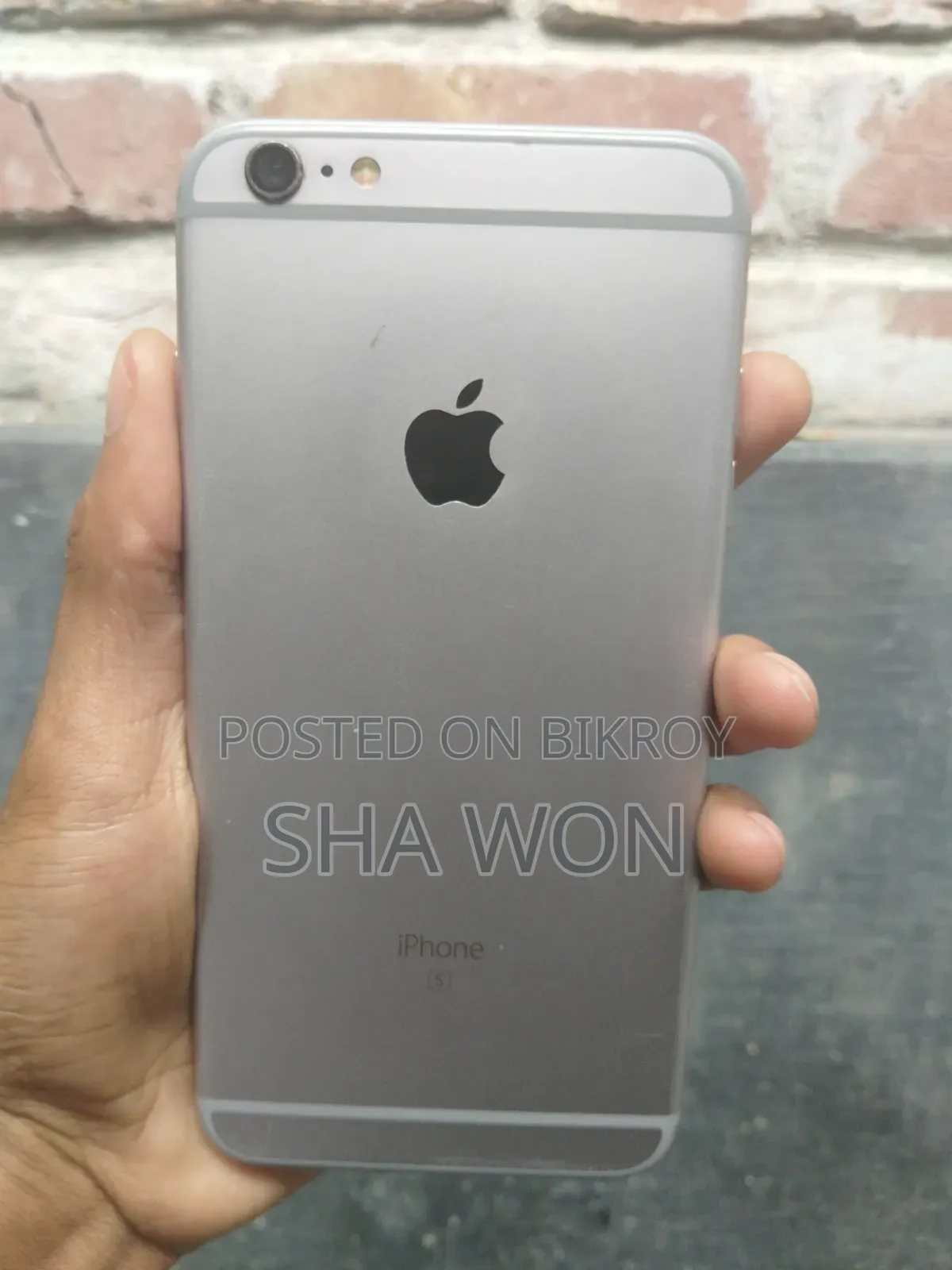 অ্যাপল আইফোন ৬এস প্লাস ৬৪ জিবি হোয়াইট