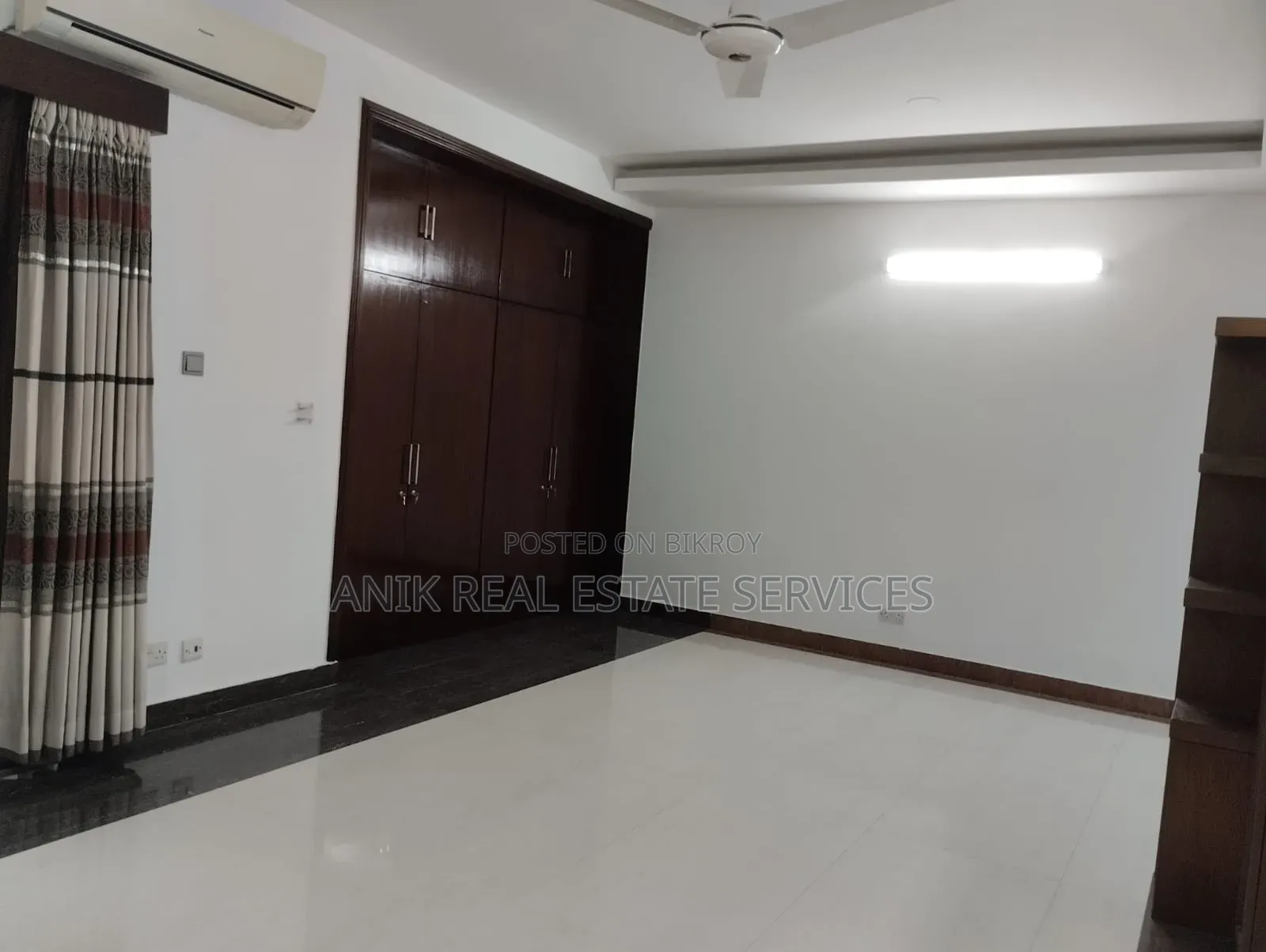 4-bedroom Apartment in Anik Real Estate, Gulshan for rent