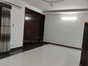 4-bedroom Apartment in Anik Real Estate, Gulshan for rent