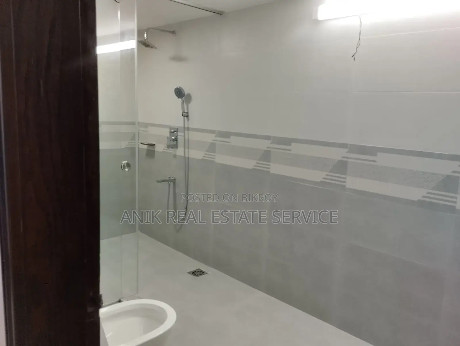 4-Bedroom Apartment in Anik Real Estate, Gulshan for Rent