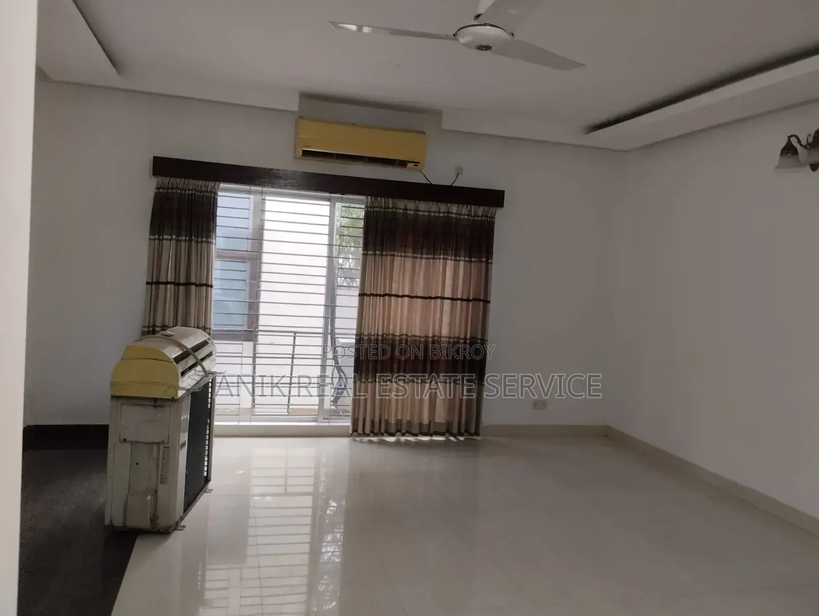 4-Bedroom Apartment in Anik Real Estate, Gulshan for Rent