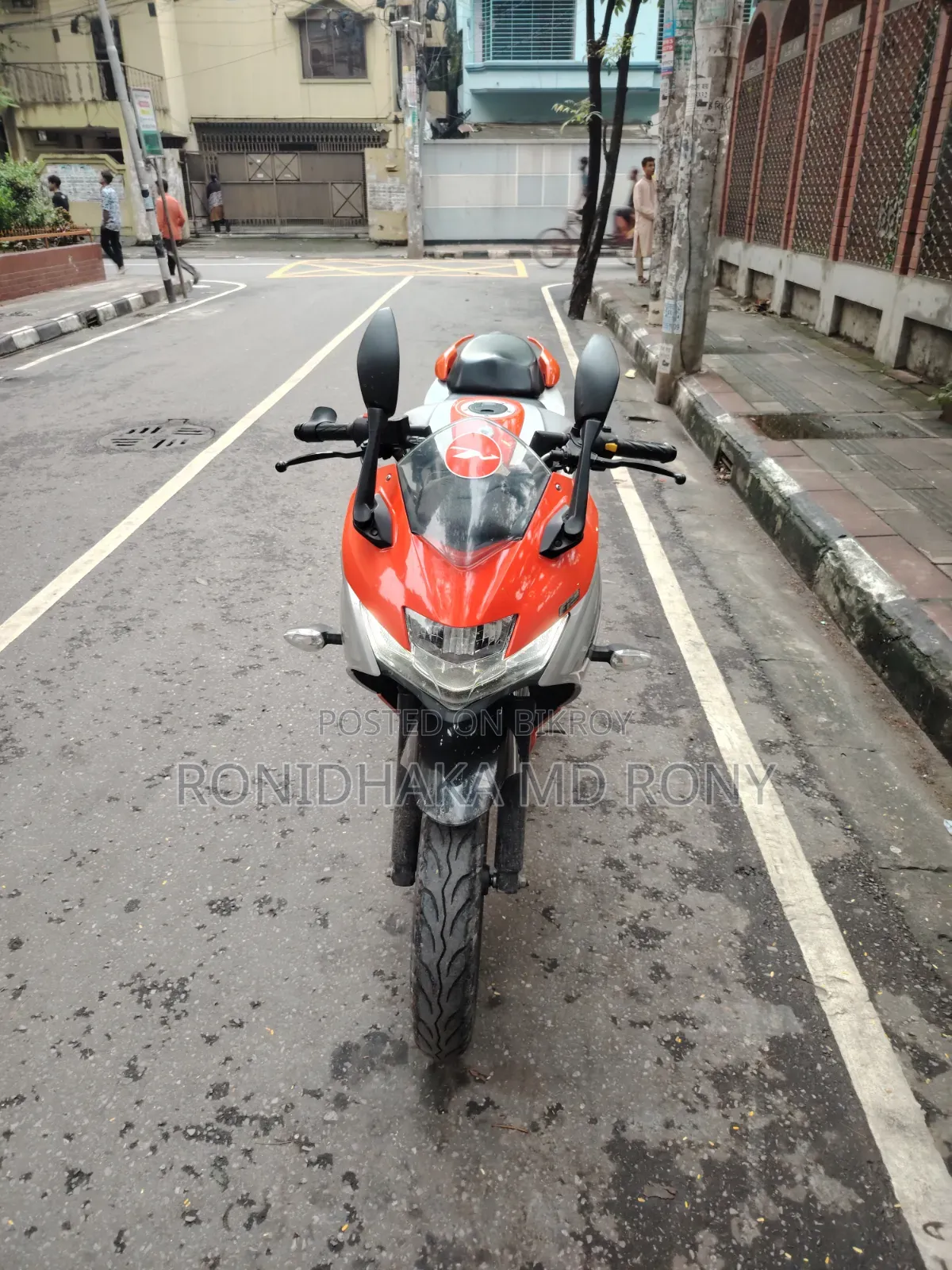 সুজুকি জিক্সার এফআই এবিএস ২০২৪ কমলা