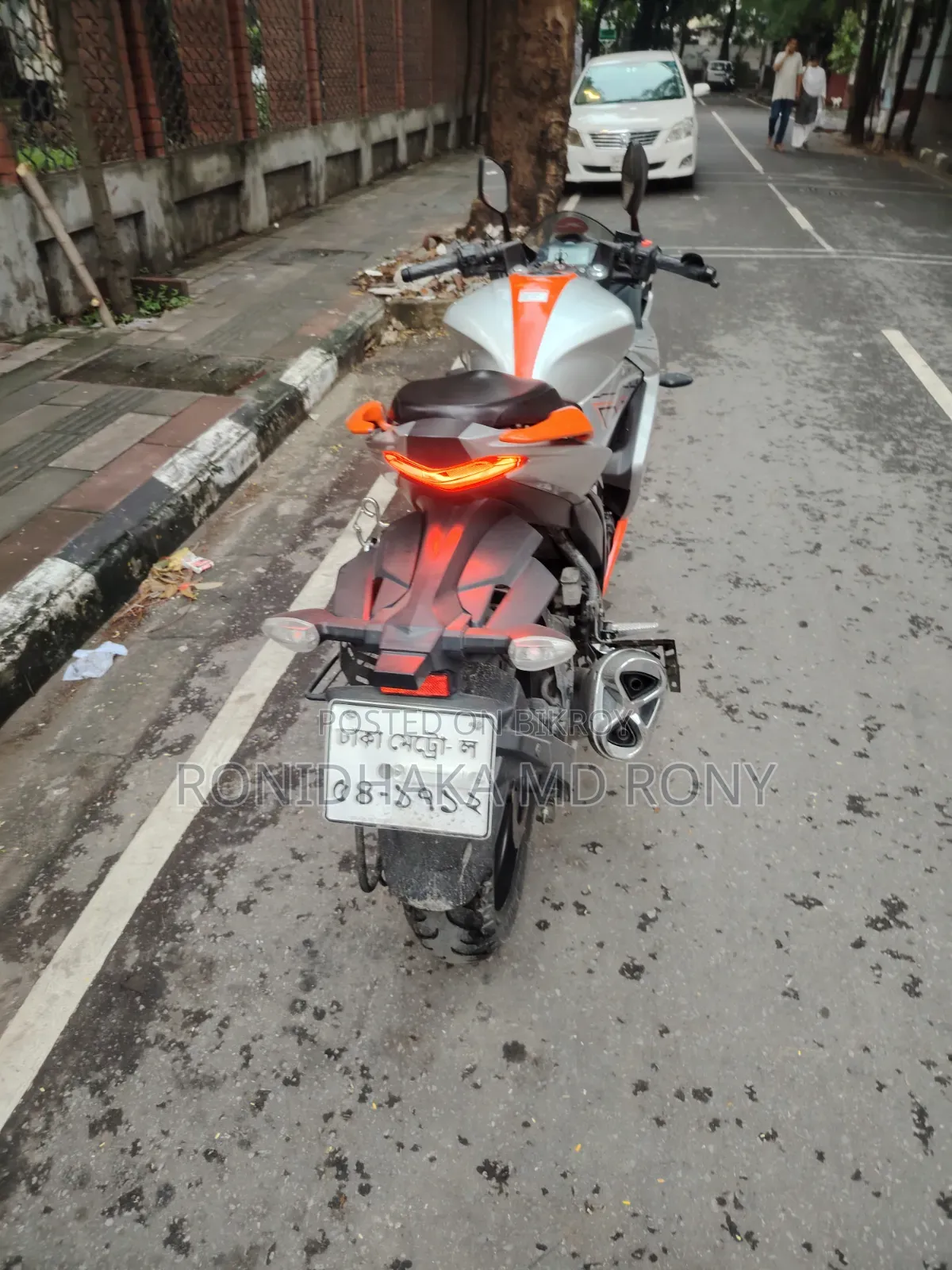 সুজুকি জিক্সার এফআই এবিএস ২০২৪ কমলা