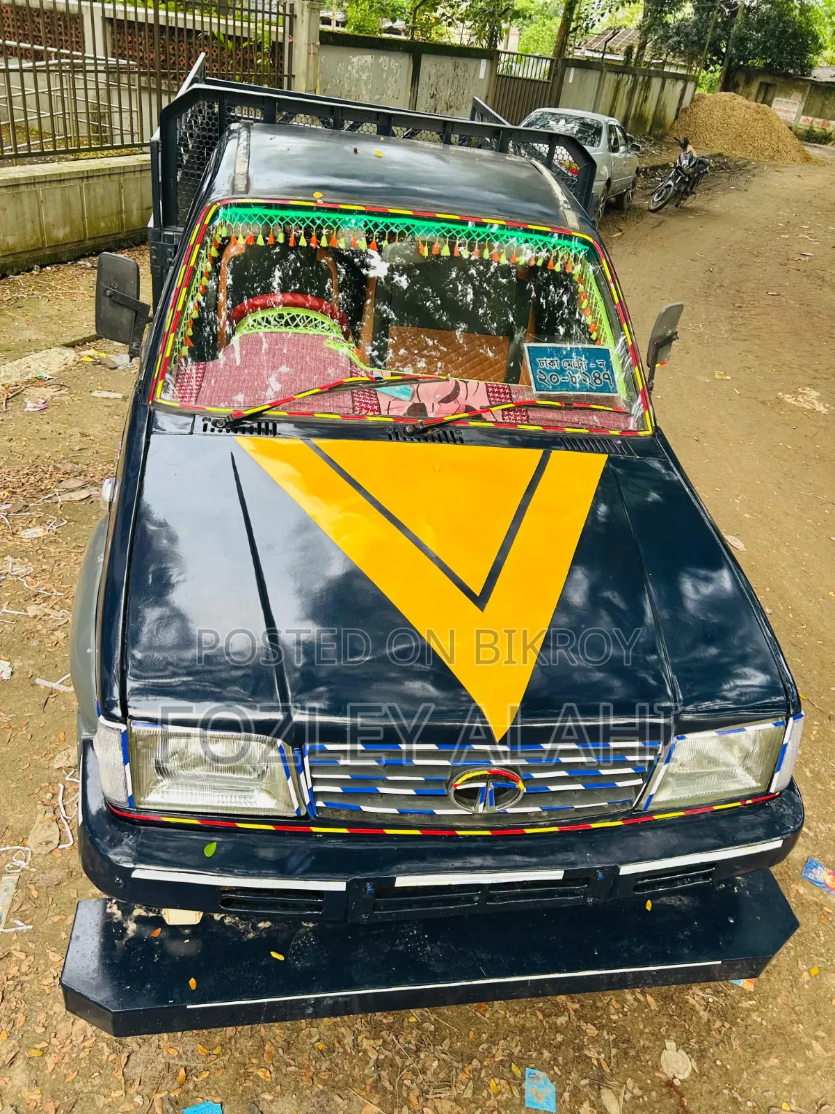 টাটা ডিআই ২০৭ ইএক্স