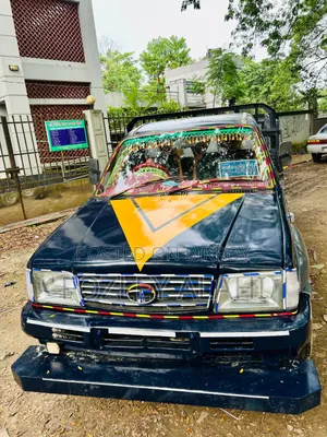 টাটা ডিআই ২০৭ ইএক্স