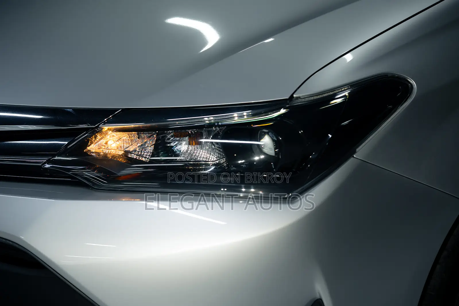Toyota Axio 2022 Silver