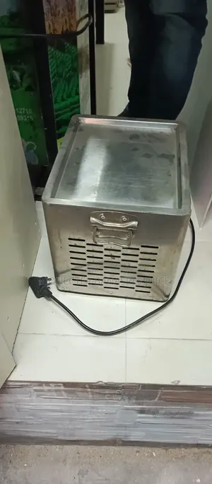 Roll Ice Cream Machine for Sale at Low Price