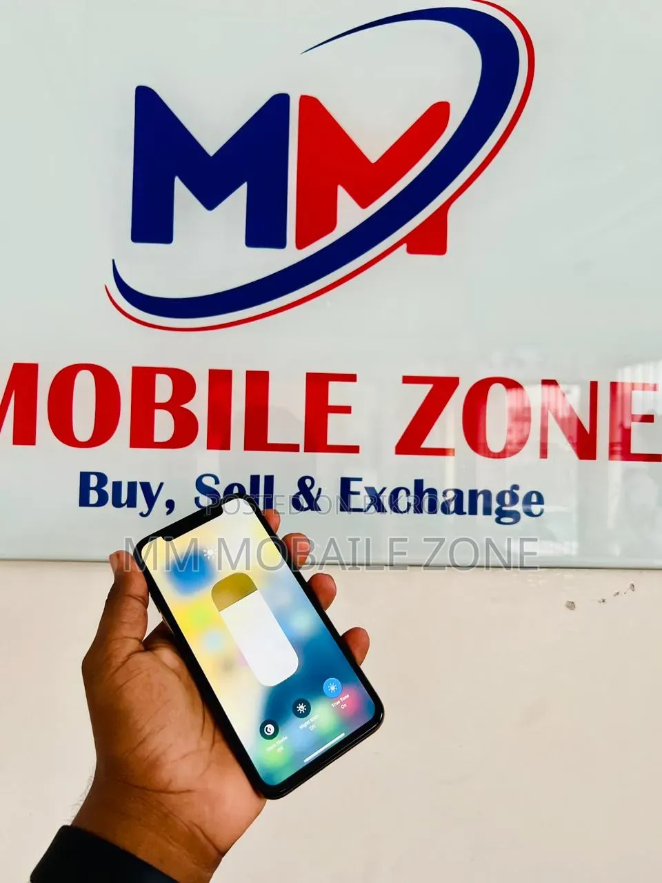 Apple iPhone XS 64 GB