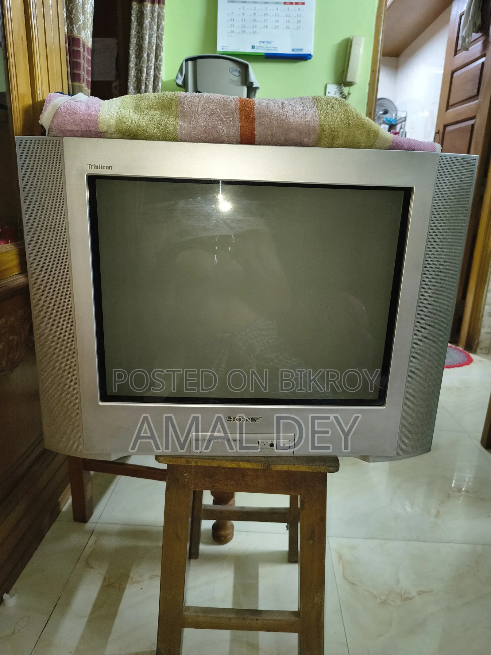 Sony Trinitron KV-HW212M80