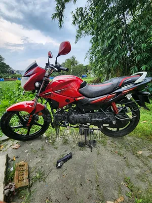 Hero Glamour 2018 Red