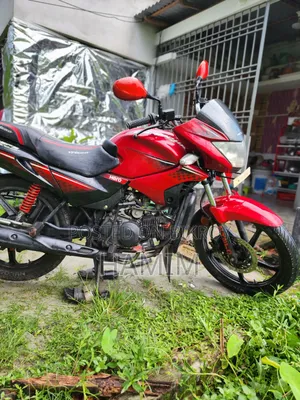Hero Glamour 2018 Red