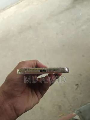 স্যামসাং গ্যালাক্সি এস২২+ ৫জি ২৫৬ জিবি গোল্ড