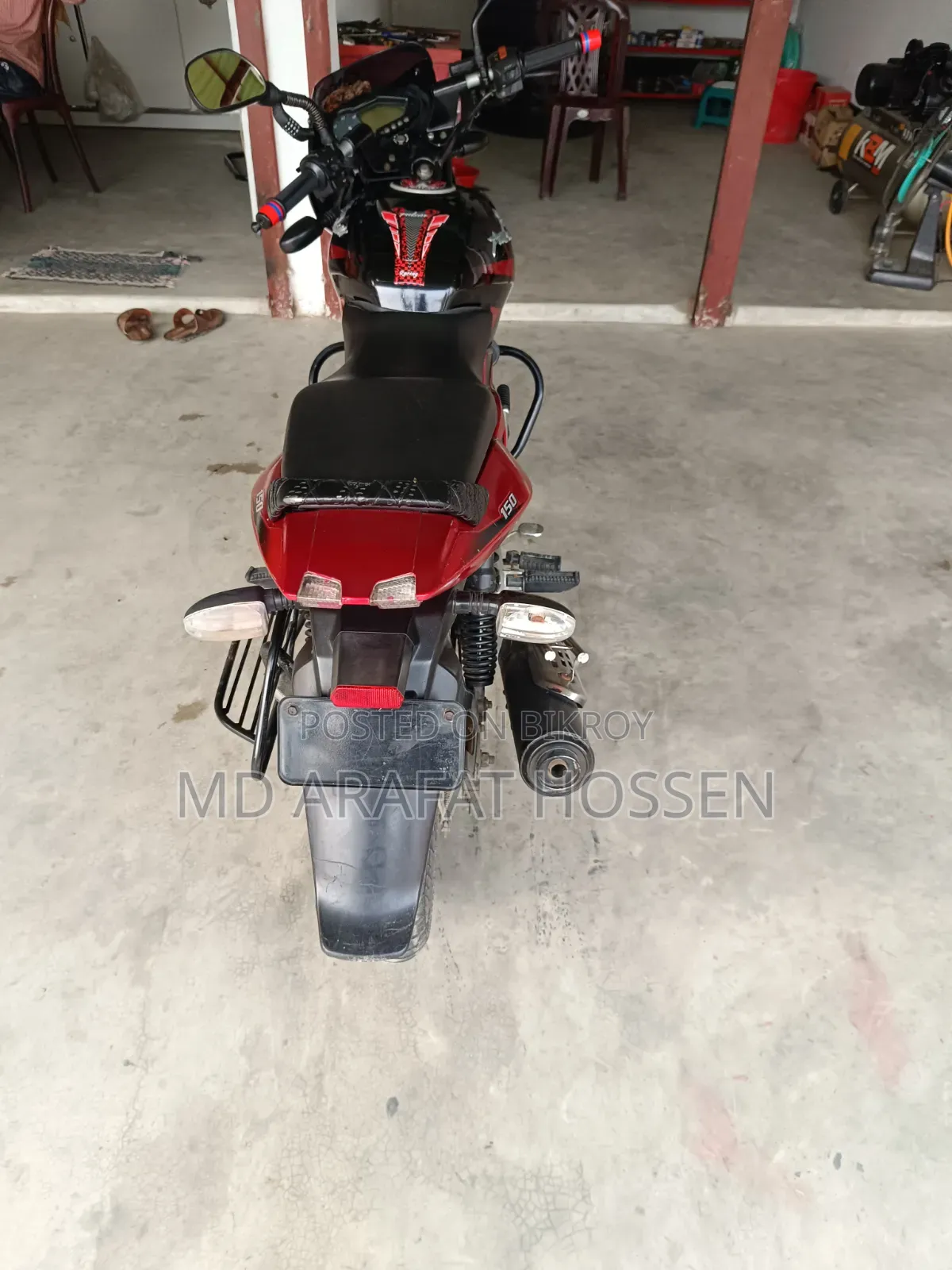 বাজাজ পালসার ১৫০ ২০১৬ লাল