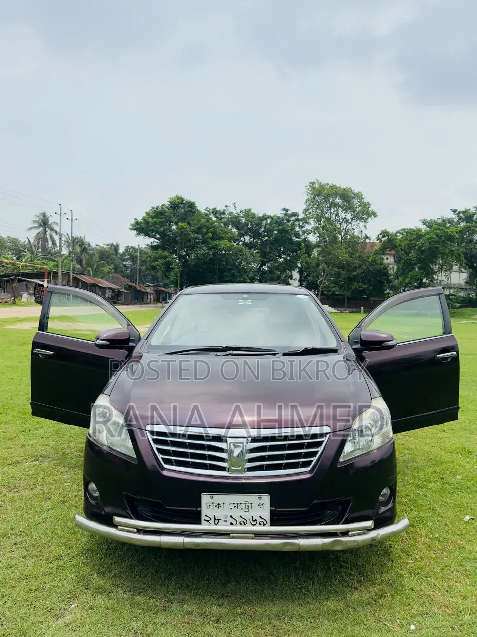 Toyota Premio 2013 Maroon
