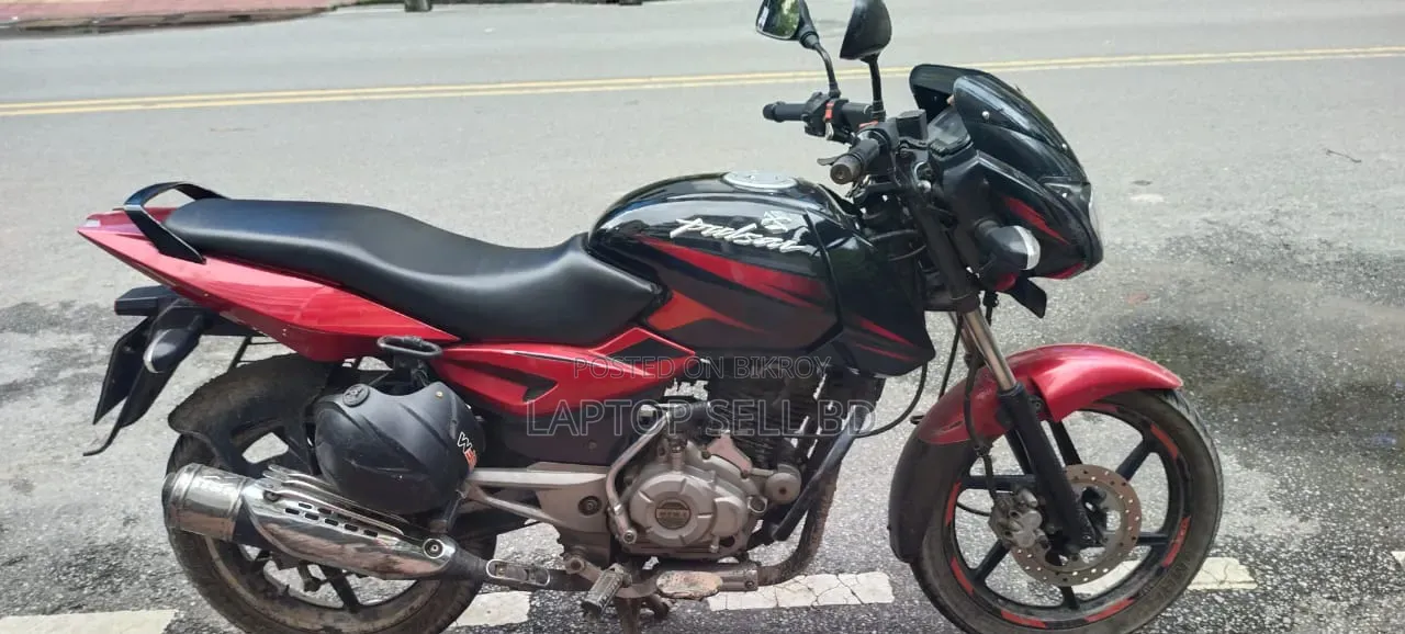 Bajaj Pulsar 150 2015