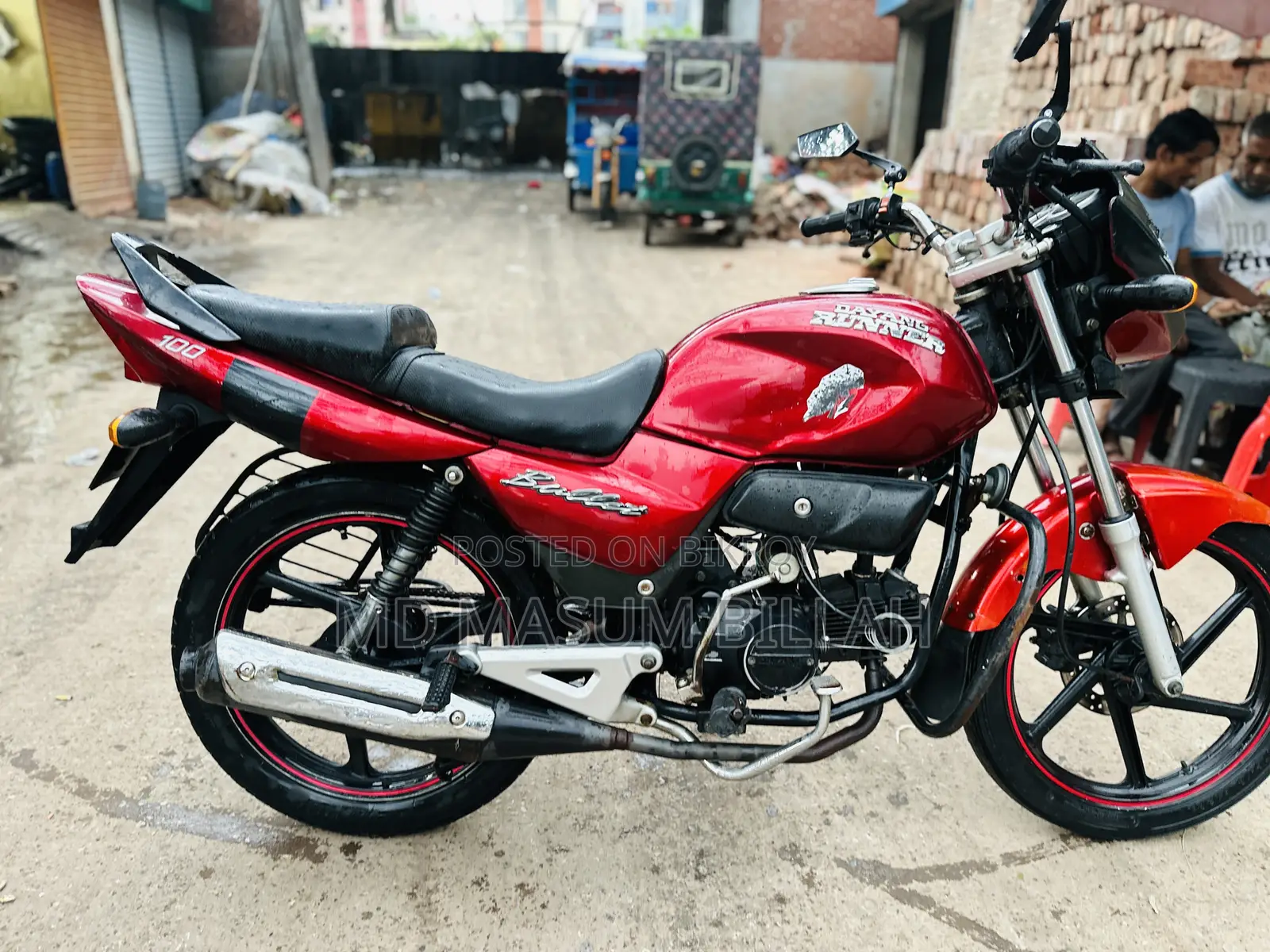Runner Bullet 100 2016 Red