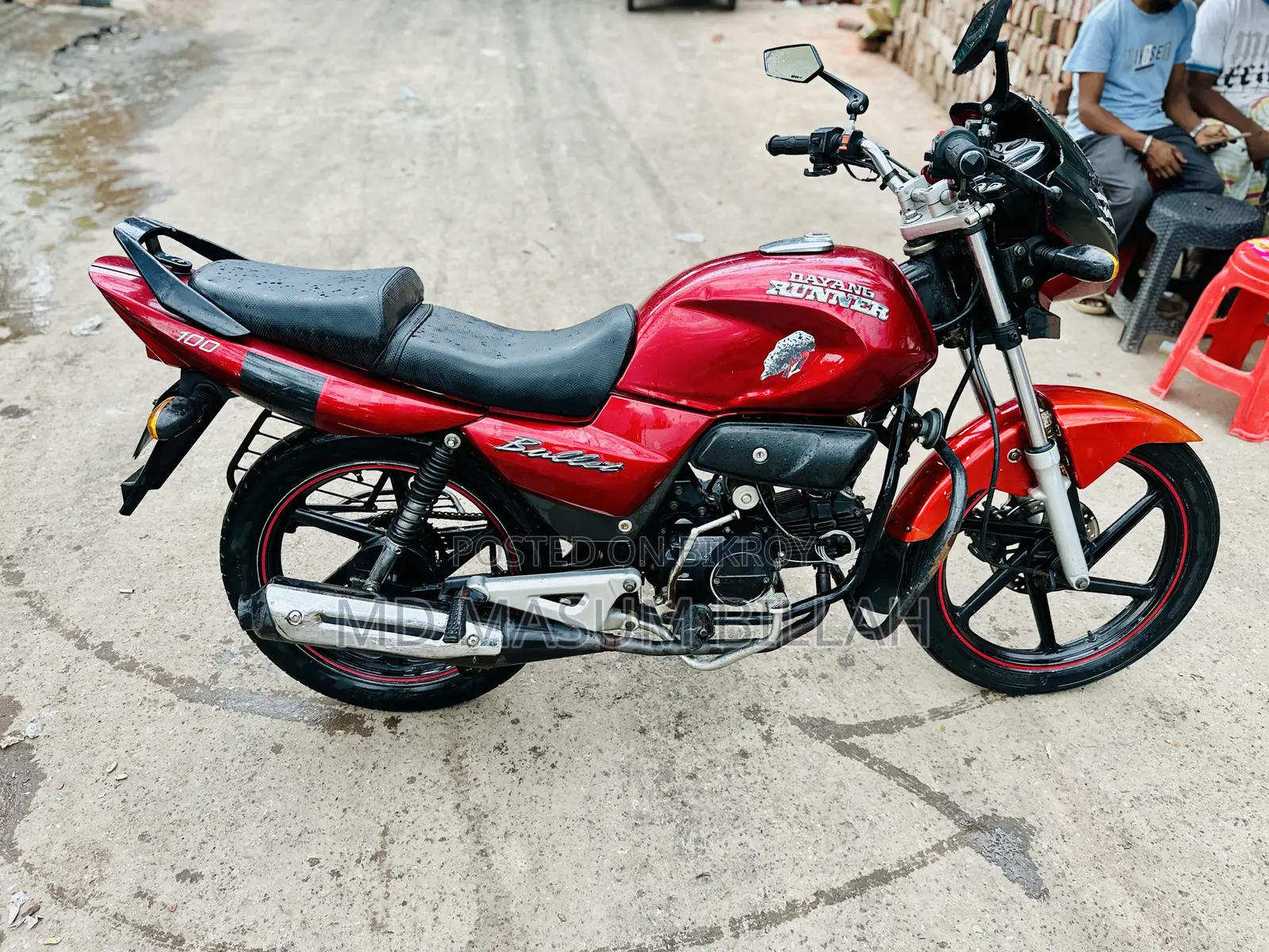 Runner Bullet 100 2016 Red