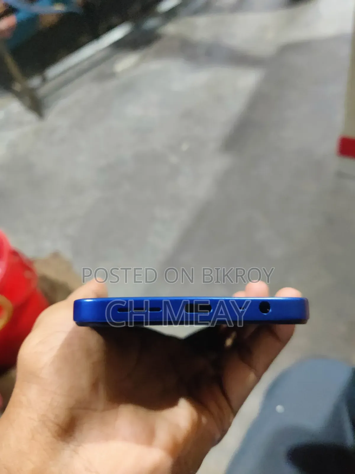 New Tecno Spark 50 128 GB Blue