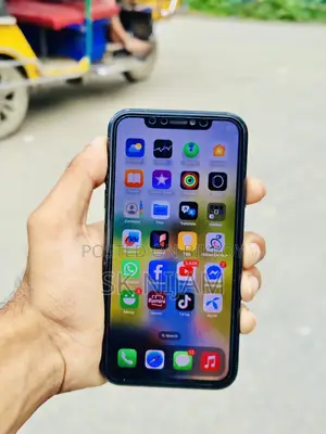 Apple iPhone XR 64 GB Black