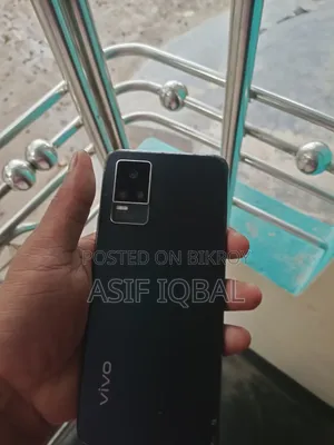 Vivo V21e 128 GB Black