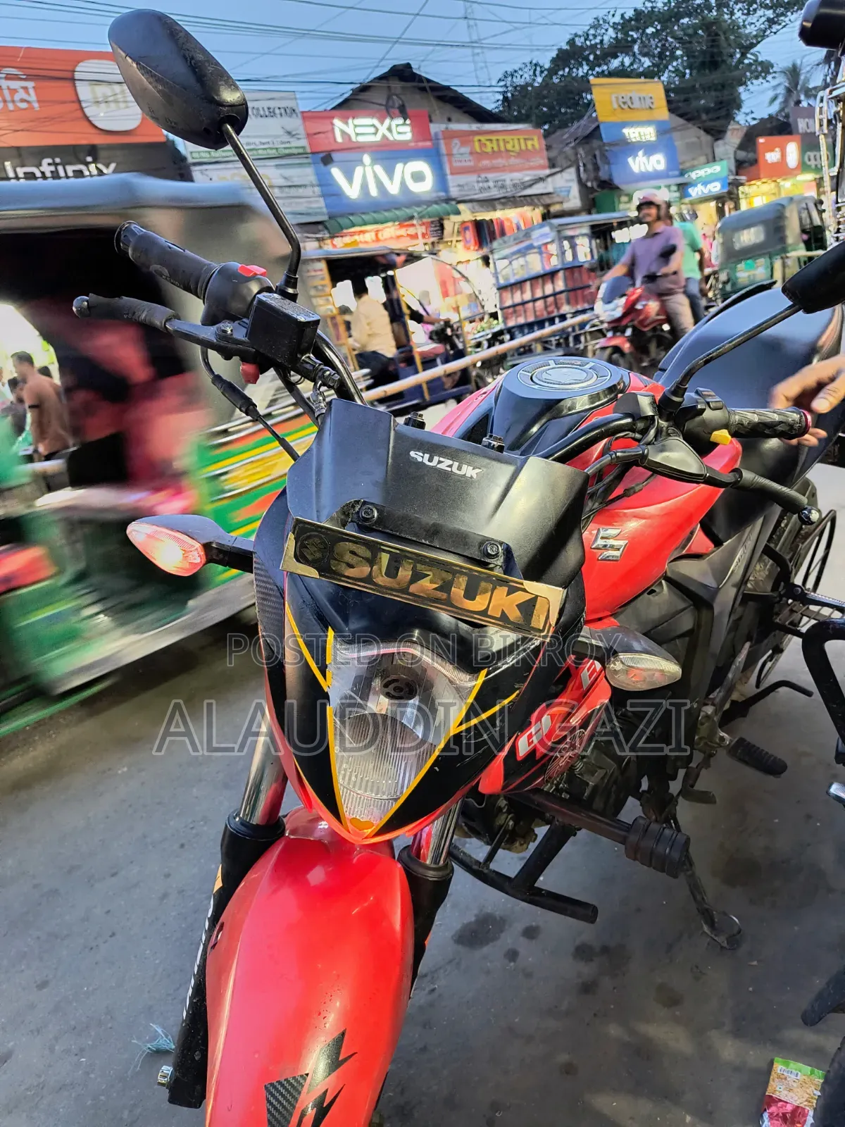Suzuki Gixxer Monotone 2017 Red