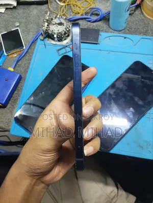 Apple iPhone 12 64 GB Blue