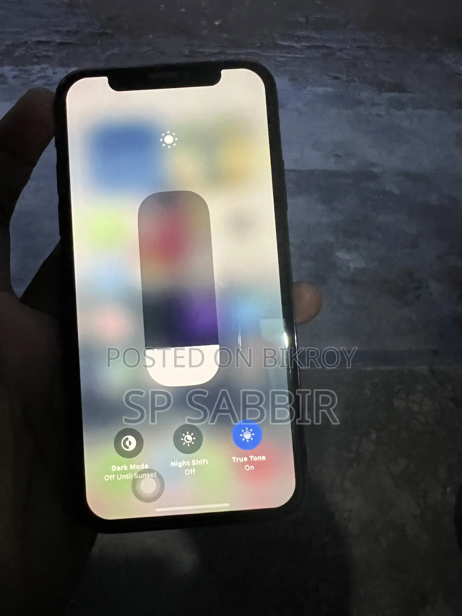 অ্যাপল আইফোন এক্সএস ৬৪ জিবি ব্ল্যাক