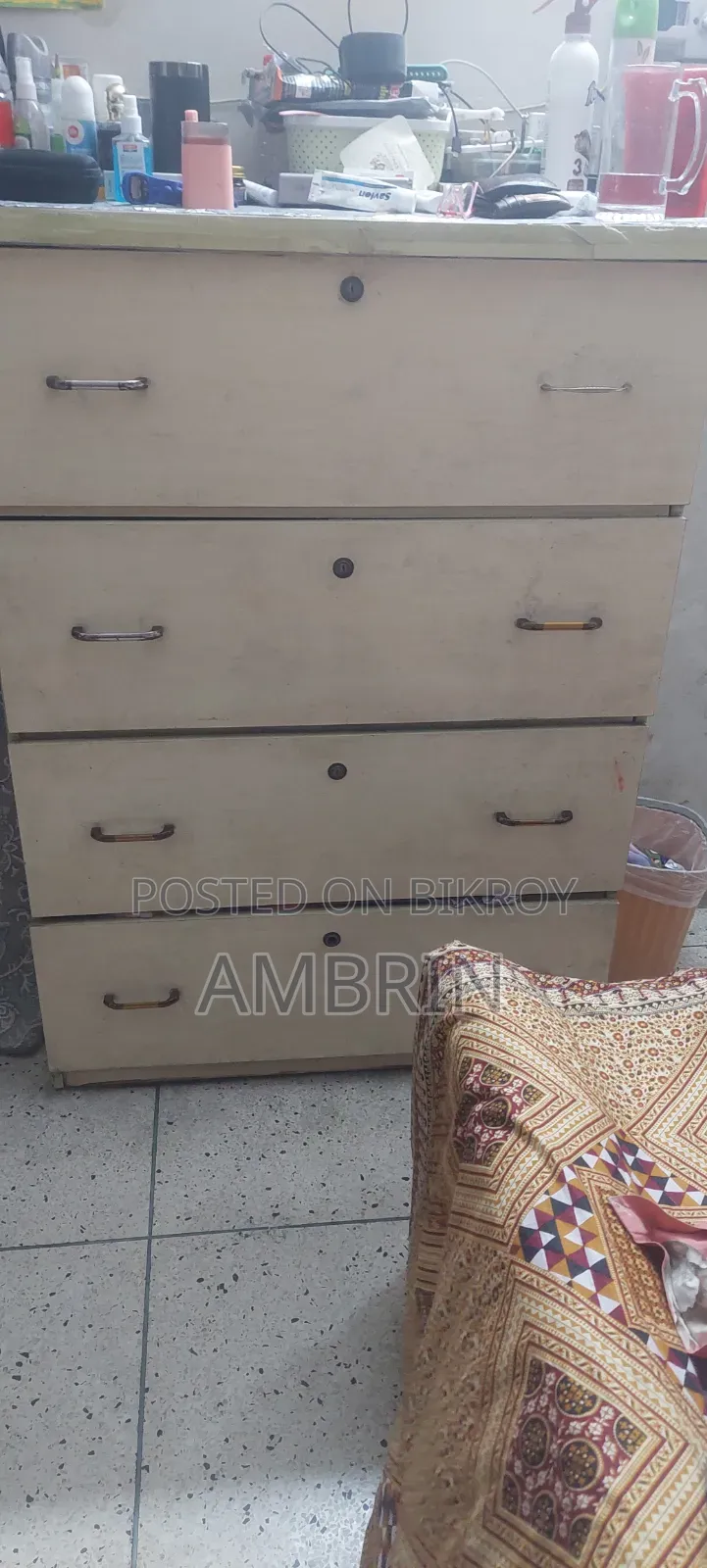 Chest of Drawer
