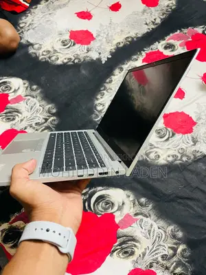 Laptop HP EliteBook 840 G7 16GB Intel Core I5 SSD 512GB