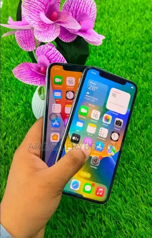 Apple iPhone X 256 GB White